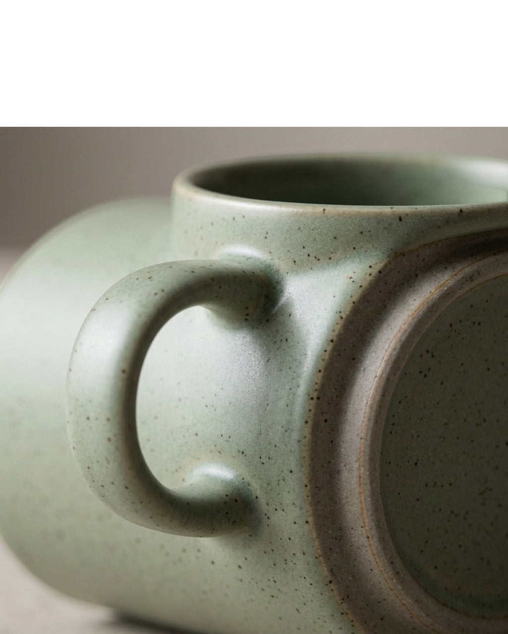 Covae Speckled Stoneware Mug 350 ml Sage - Detail view